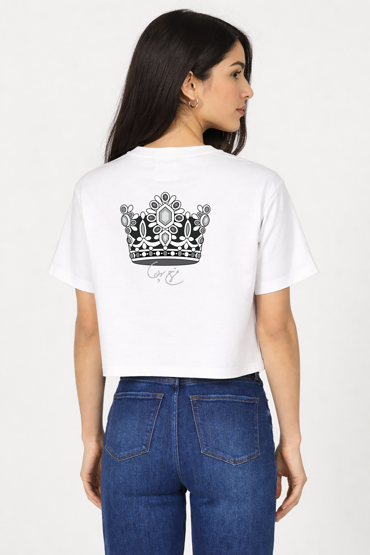 Farah's Crown Woman boxy crop tee