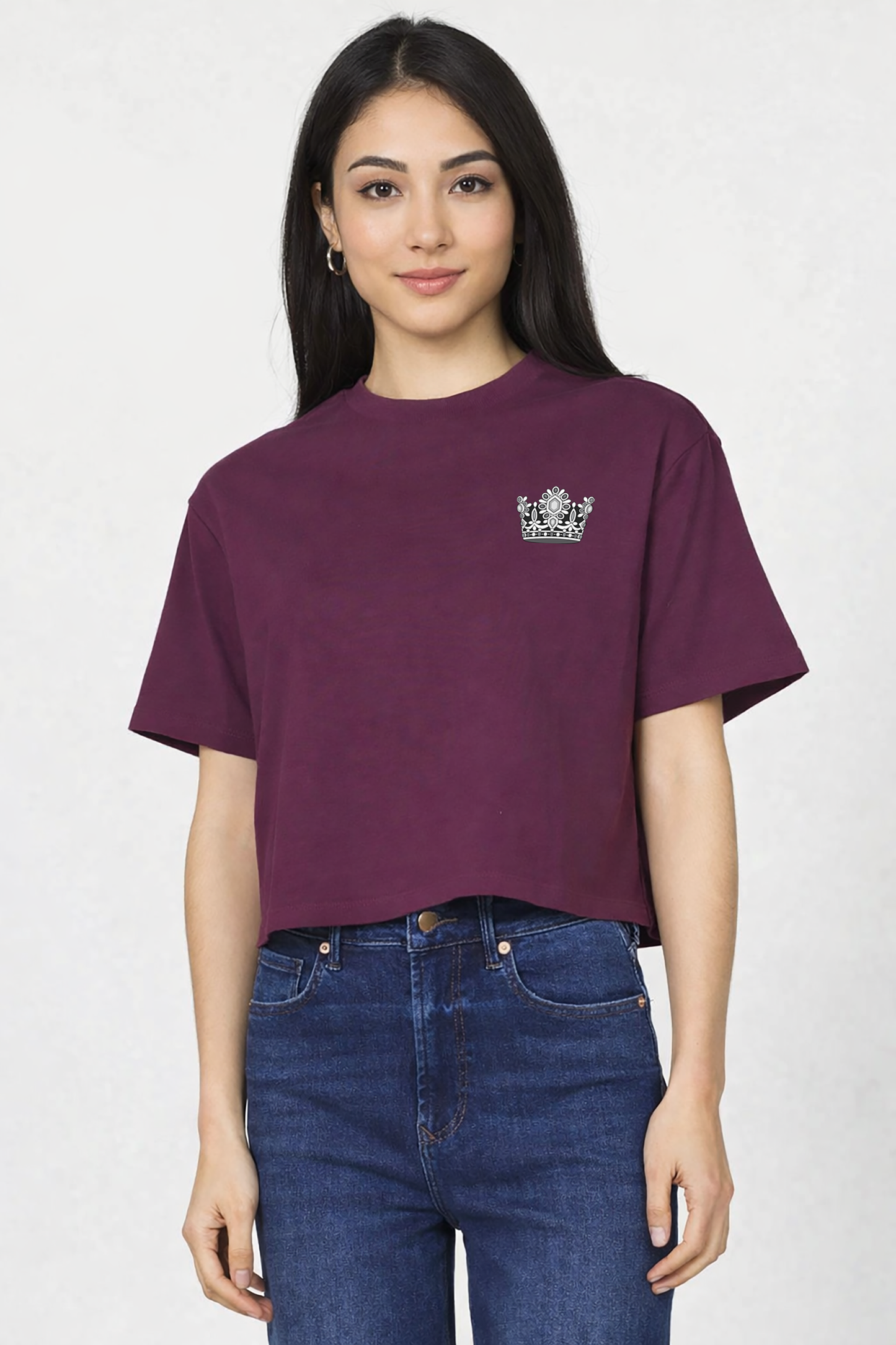 Farah's Crown Woman boxy crop tee